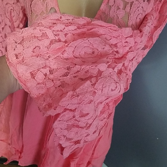 MUST SEE Lace Victorian Stlye BoHo Dress - Picture 5 of 8